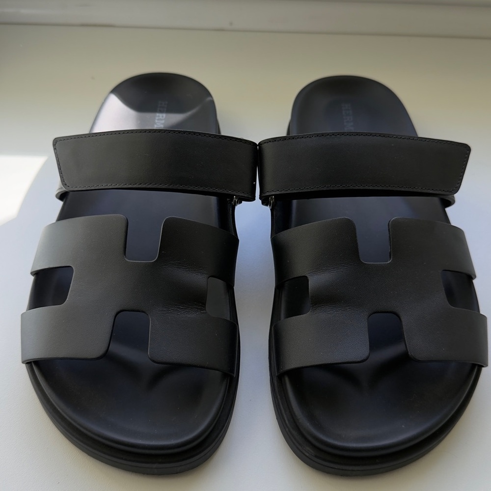 Hermès Chypre Sandals – Black – Size 37 (US 7) – Box + Dust Bags